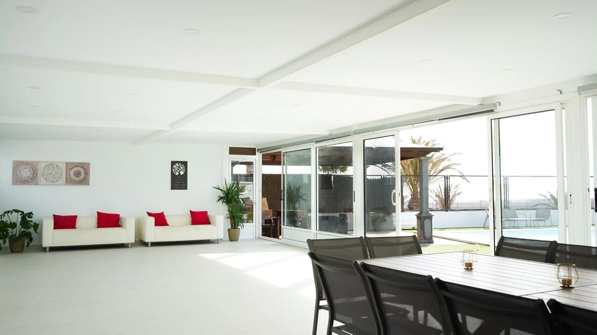 Renovated Villa Mahalo With Swimming Pool & Tennis Court Tias