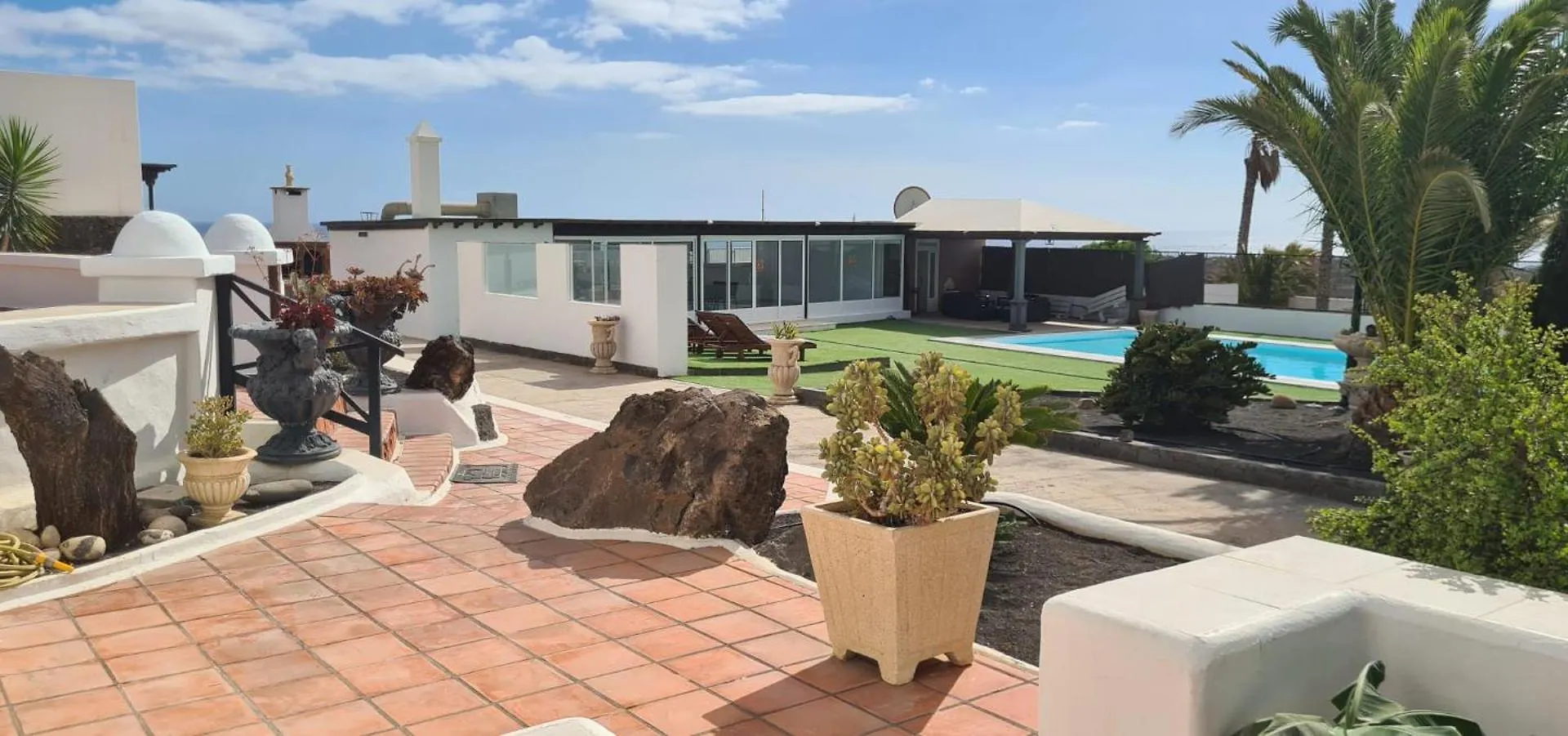 Renovated Villa Mahalo With Swimming Pool & Tennis Court Tias 0*,  Spain