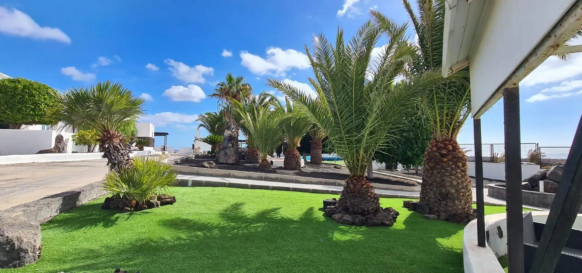 Renovated Villa Mahalo With Swimming Pool & Tennis Court Tias